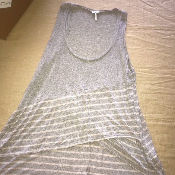 4 Splendid Tees, 3 Sz S and 1 Med (runs small) - Picture 4 of 5